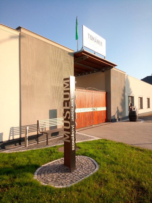 Současný pohled na vstup do musea